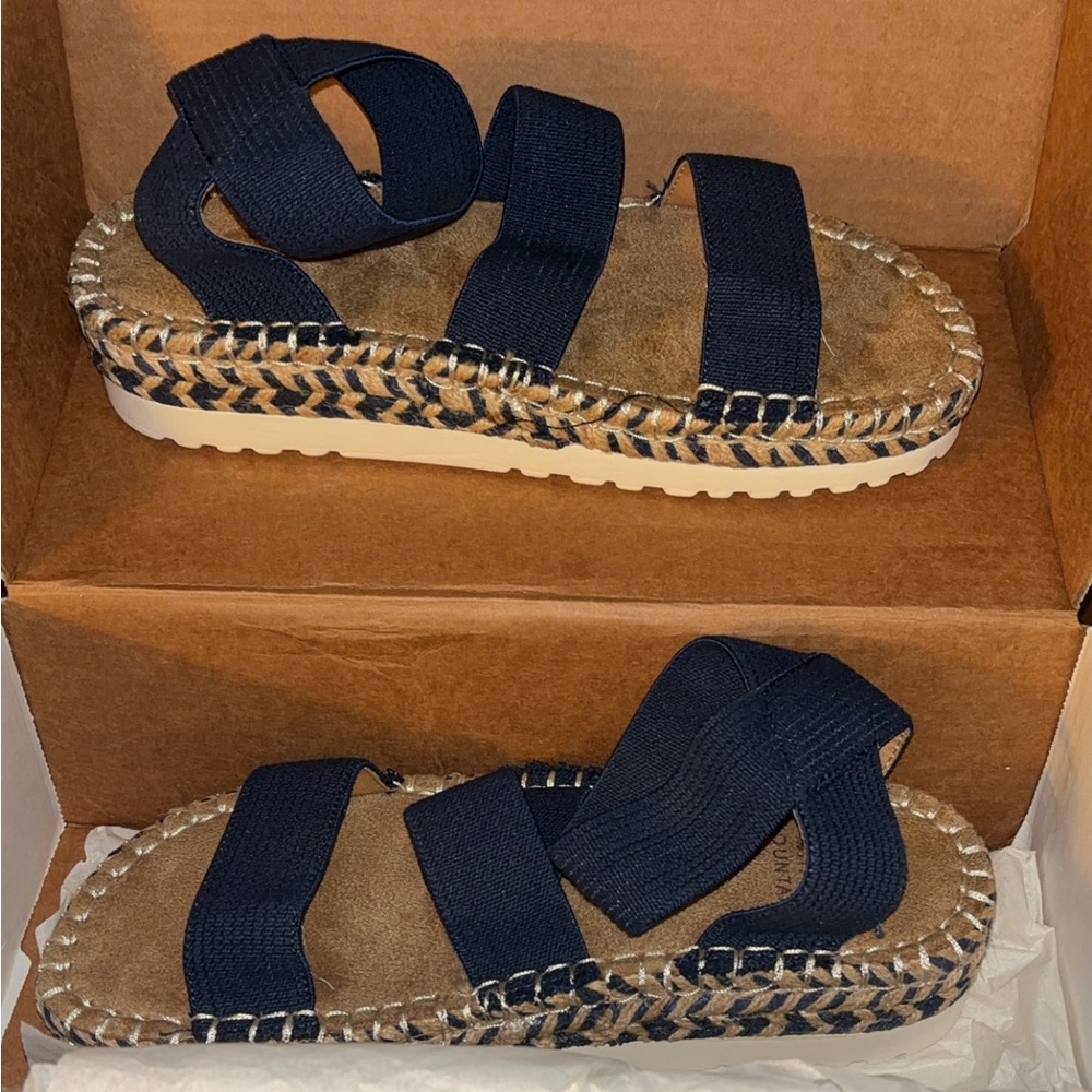White Mountain Sandals